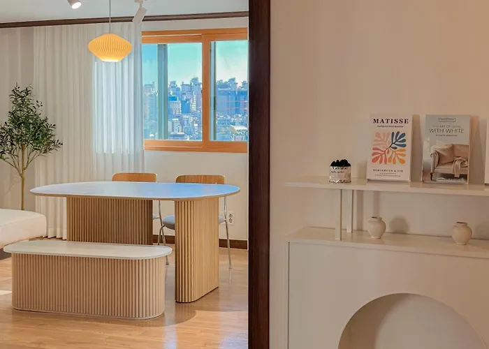 Hyehwa Myeongdong Naksan Kpop 3 Bedroom 1 And Half Bathroom Апартаменты Сеул