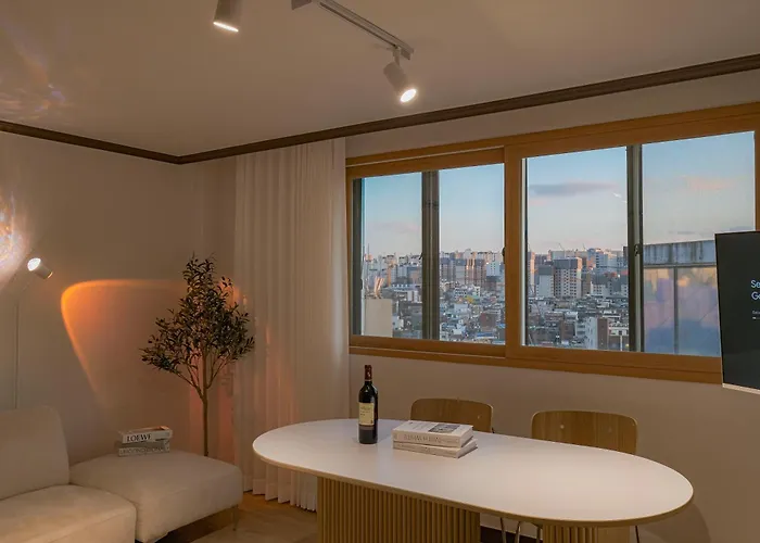 Hyehwa Myeongdong Naksan Kpop 3 Bedroom 1 And Half Bathroom Апартаменты *