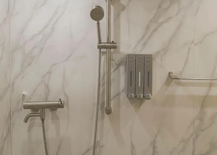 Hyehwa Myeongdong Naksan Kpop 3 Bedroom 1 And Half Bathroom Апартаменты